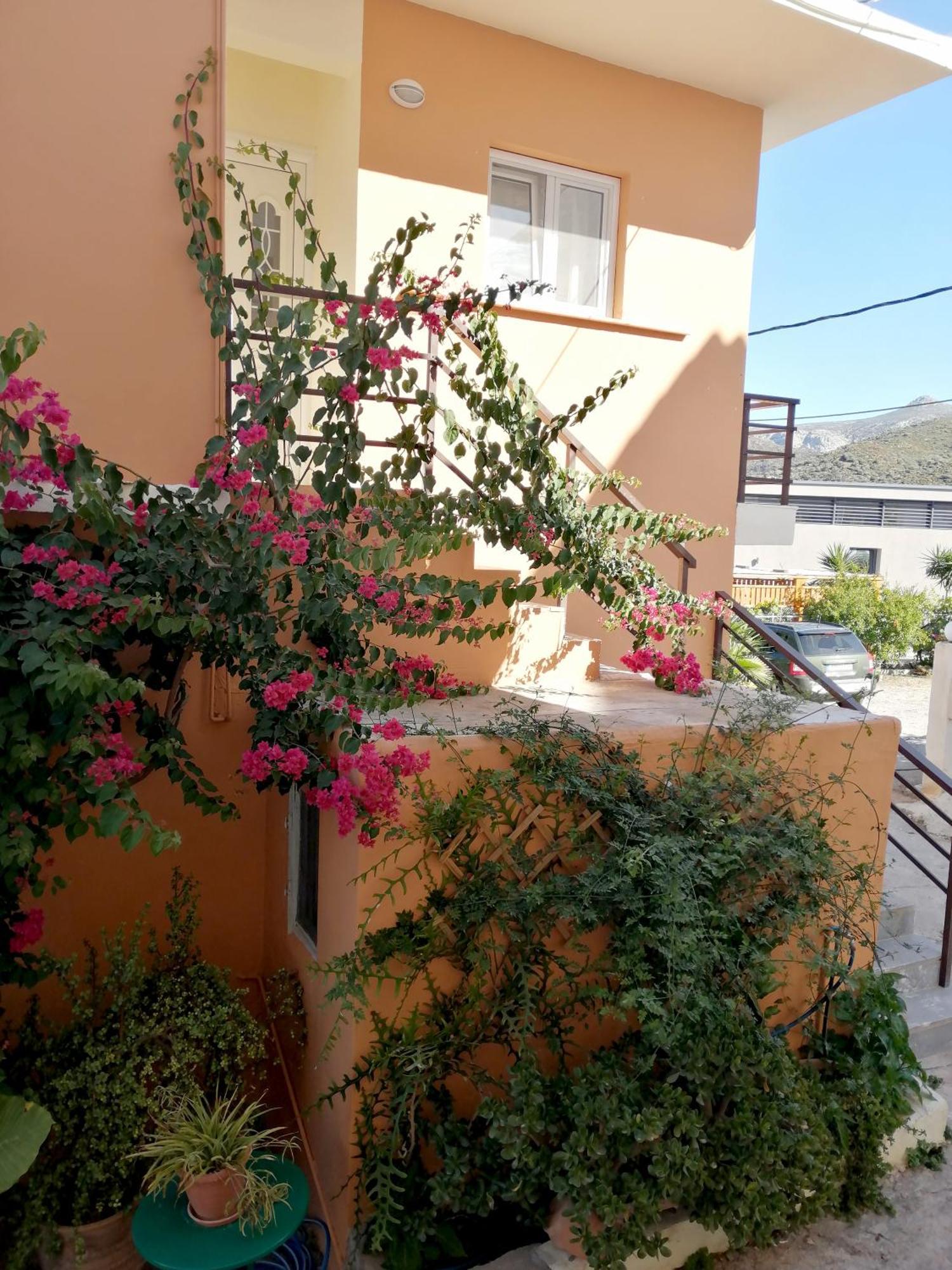 Katerina Rooms & Studios Palekastro Exterior photo